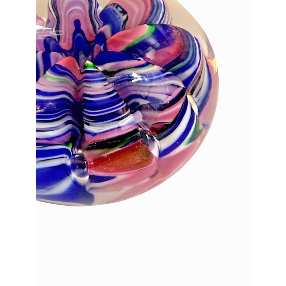 Art Glass Paperweight Signed Joe St. Claire, Ribbon Crimp blue, pink, white - Picture 5 of 10
